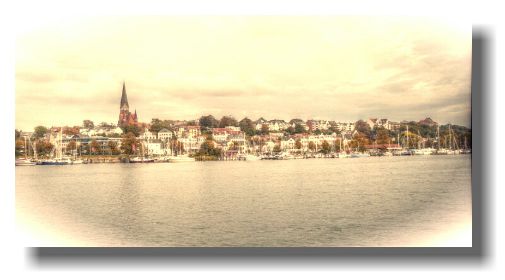 Flensburg Hafen Ostseite bearbeitet mit PhotoEffects auf Android